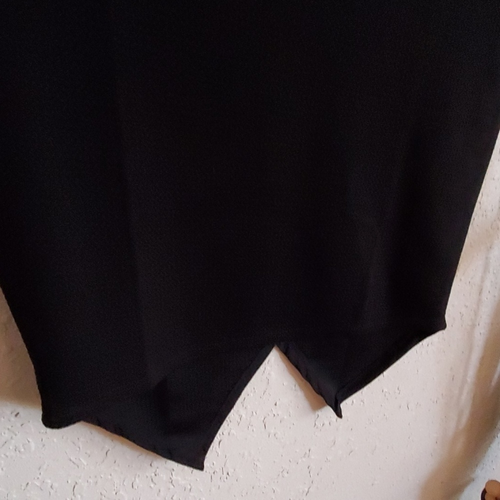 Skirt - Picture 3 of 3